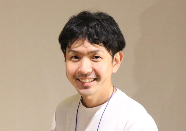 興梠 敬典 氏